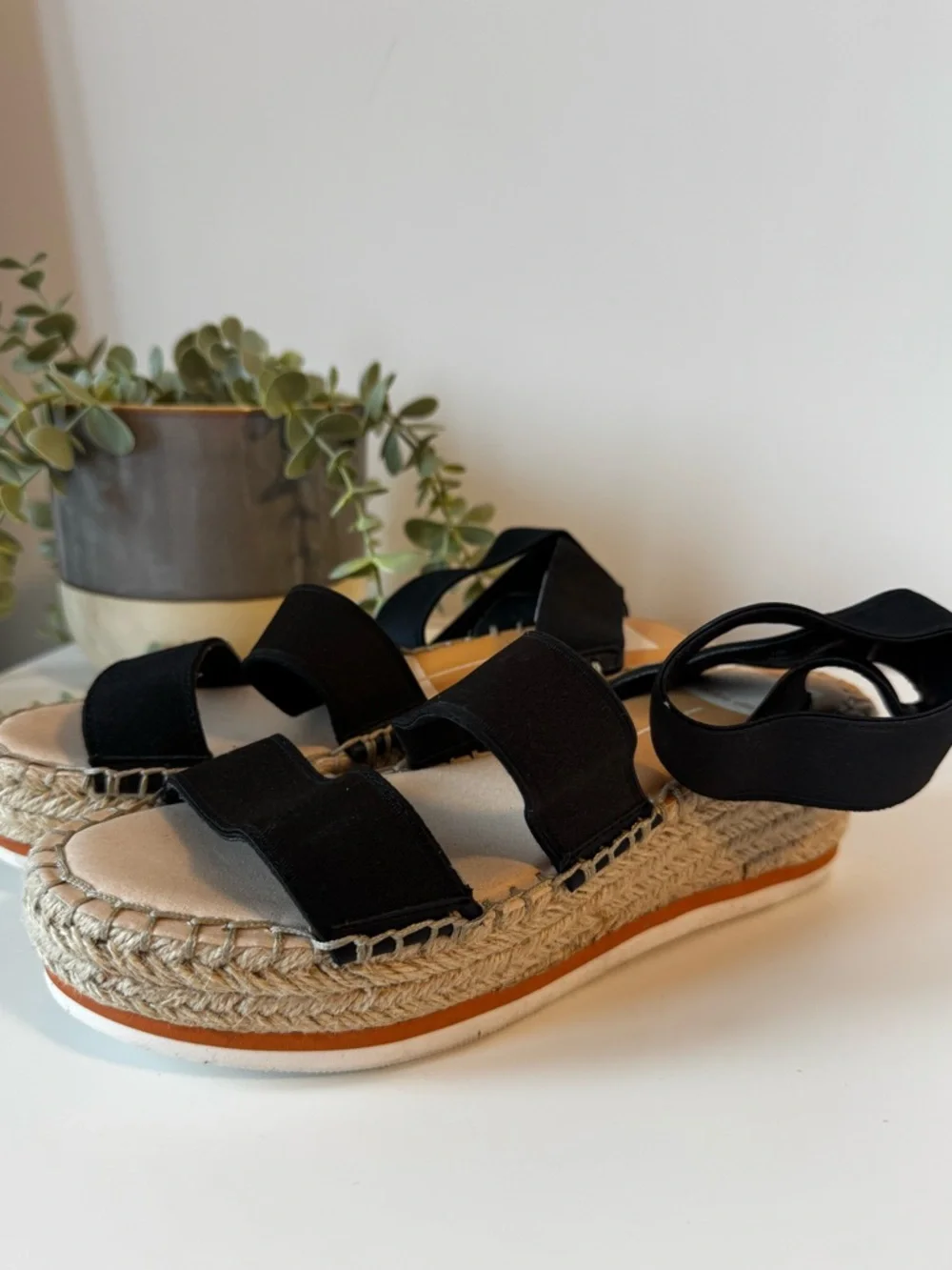 Dolce Vita platform espadrille sandals black elastic straps summer size 7.5